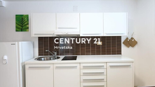 Thumbnail 6202517 - 7