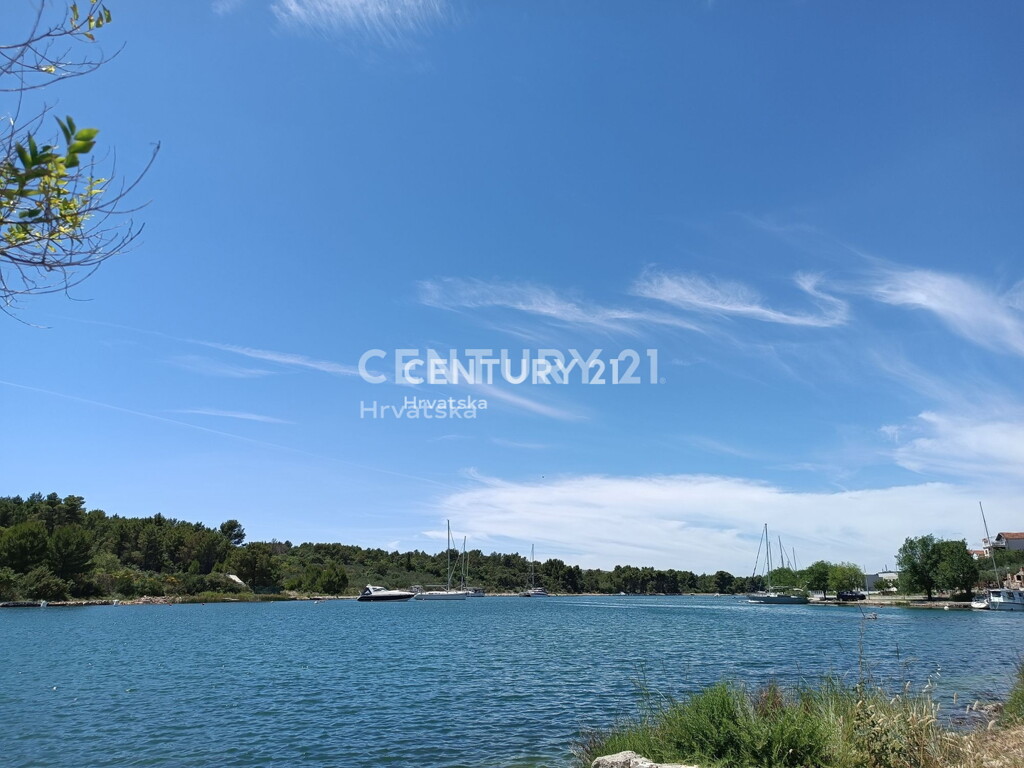 Image 6202617 - 1