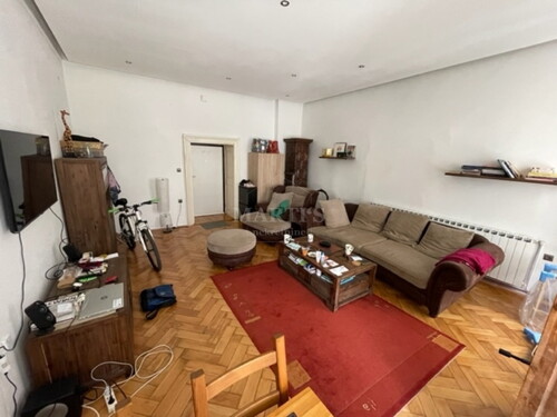 Gornji grad, Opatička, 3-soban, 60m2, 1.kat, parking u dvorištu
