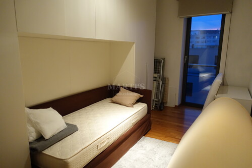 Thumbnail 6203147 - 10