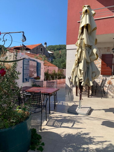 Preko, centar, apartman, 40 m2, 2 sobe, 1 kat