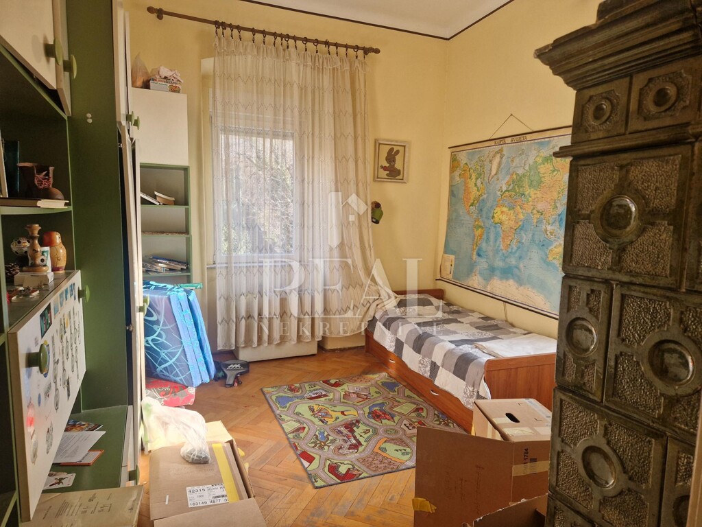 Image 6203820 - 9