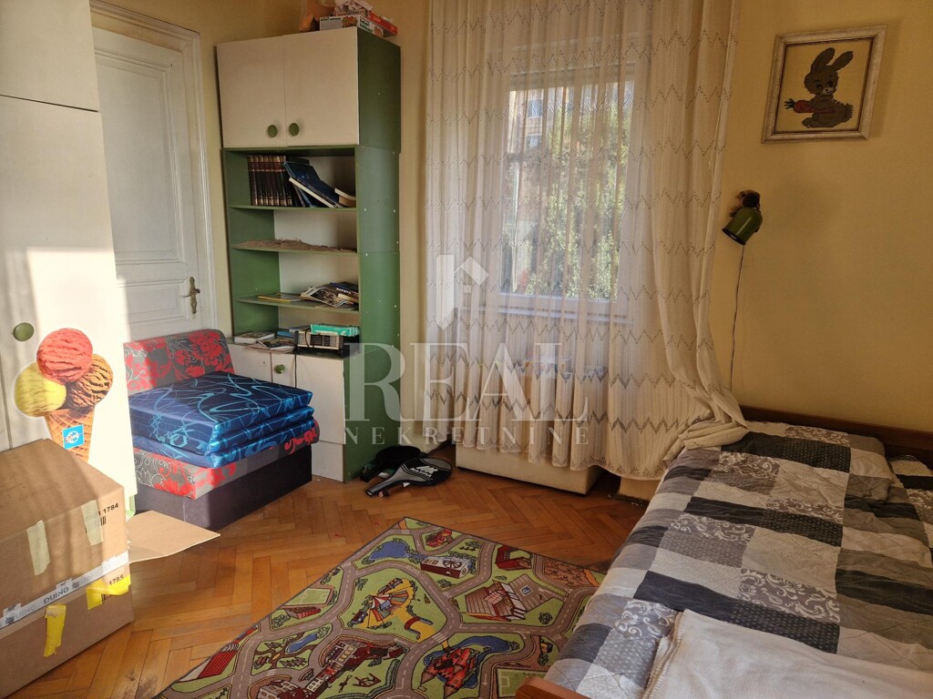 Image 6203820 - 11