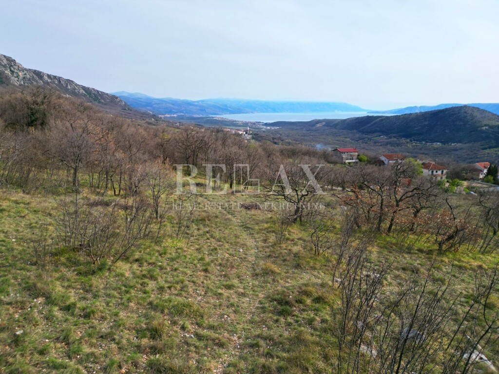 Image 6203878 - 12
