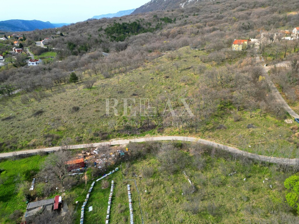 Image 6203878 - 7