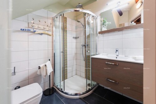 Thumbnail 6204189 - 21