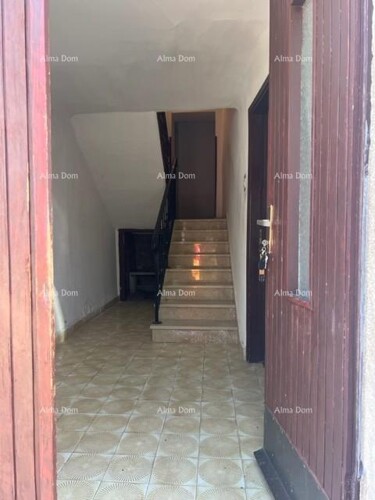 Kuća Vrsar. Kuća na odličnoj lokaciji.