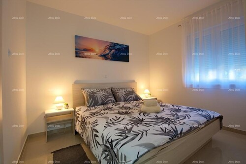 Thumbnail 6205123 - 6