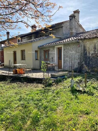 Kuća Prodajemo kuću i konobu, , Pazin!