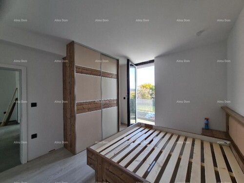 Thumbnail 6205645 - 8