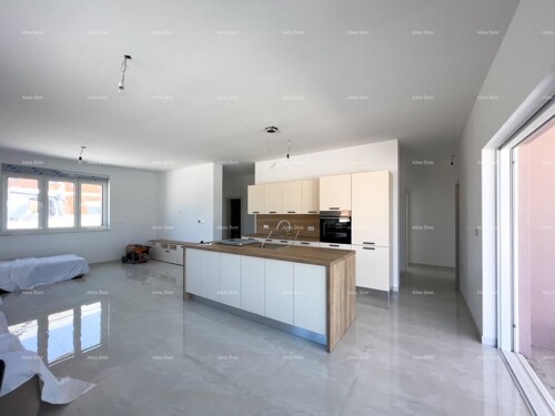 Thumbnail 6205738 - 12