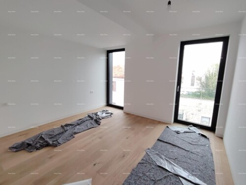 Thumbnail 6206112 - 11