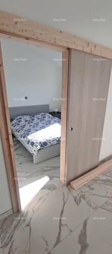 Thumbnail 6206116 - 9