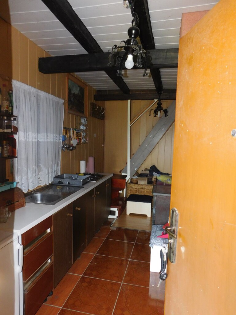 Image 6206809 - 12