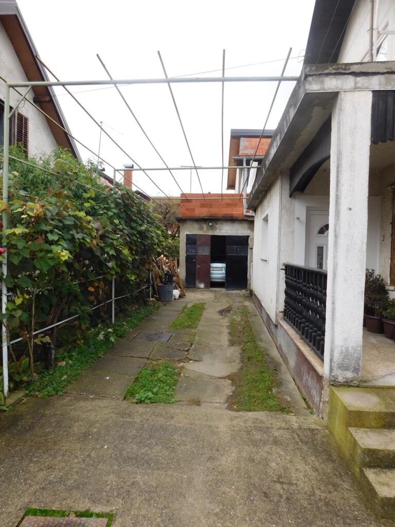 Image 6206827 - 4