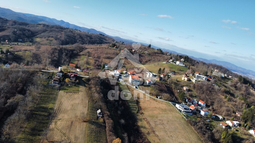 Image 6207557 - 9