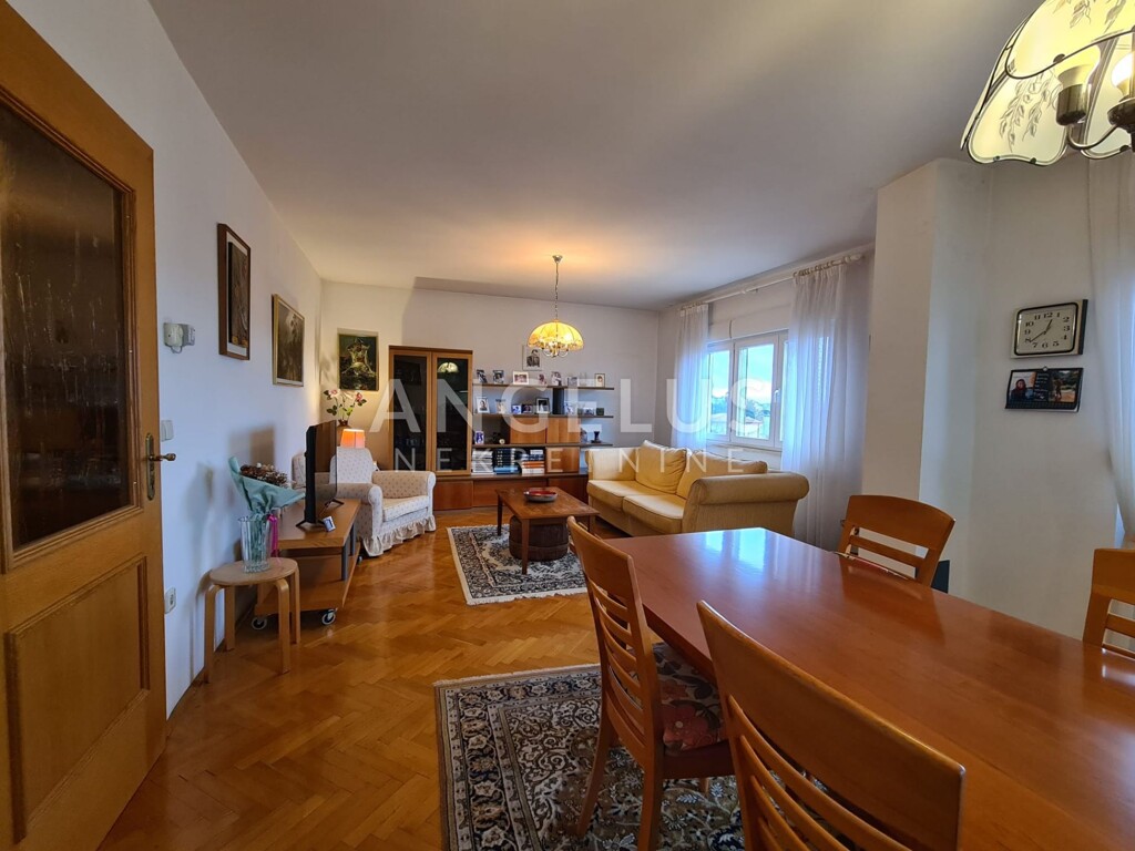 Image 6208266 - 6