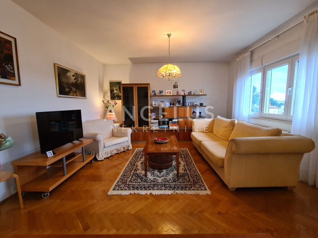 Image 6208266 - 3