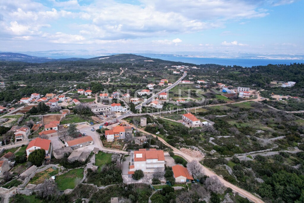 Image 6208276 - 1