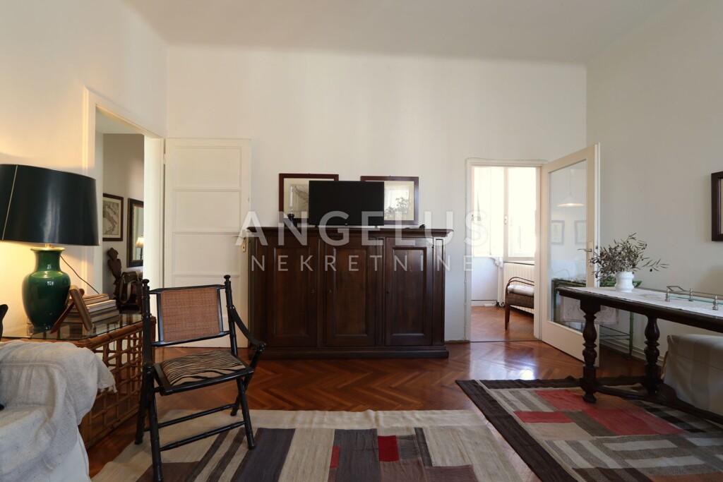 Image 6208287 - 6