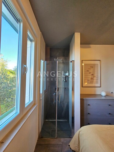 Thumbnail 6208360 - 20