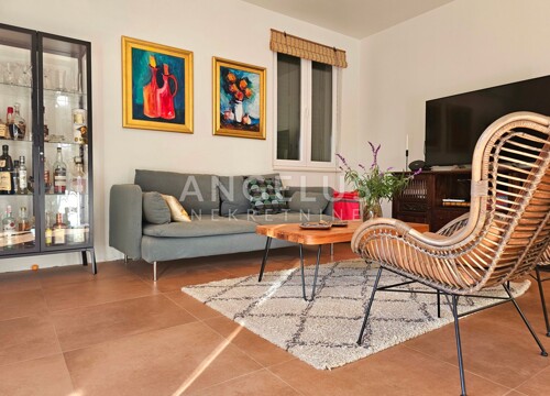 Thumbnail 6208360 - 11