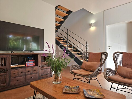 Thumbnail 6208360 - 13