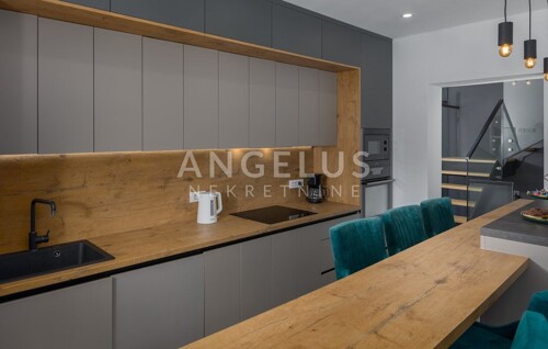 Thumbnail 6208390 - 6