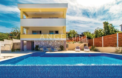 Kvarner, Crikvenica - Moderna kuća s bazenom 238m2