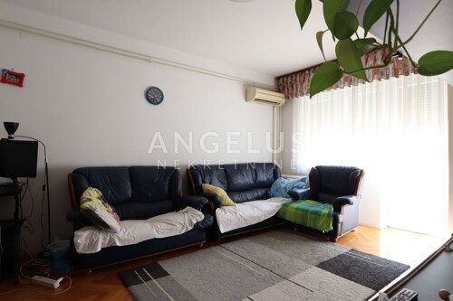 Thumbnail 6208433 - 3