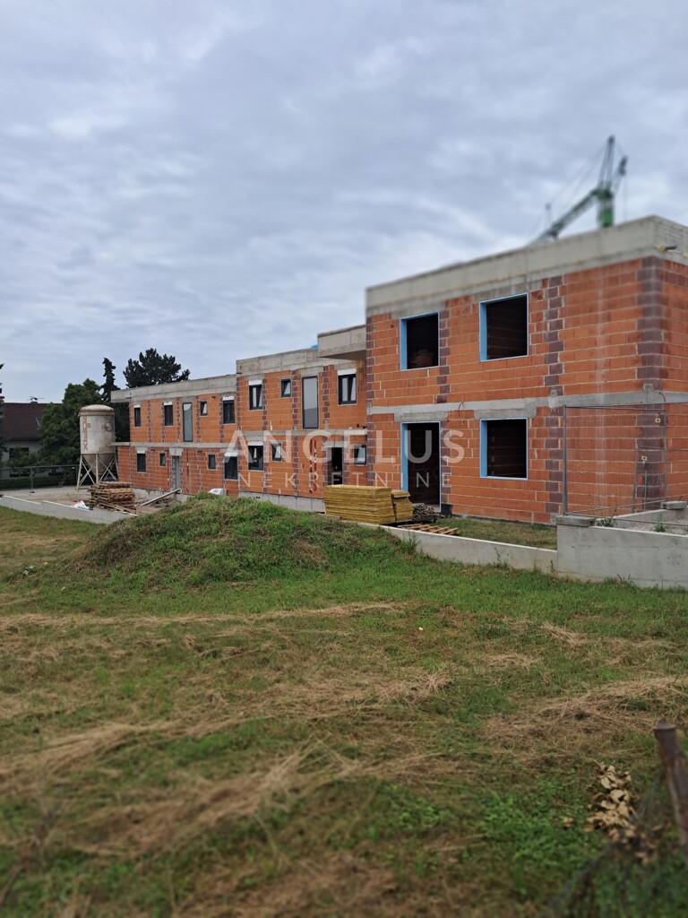 Image 6208470 - 6