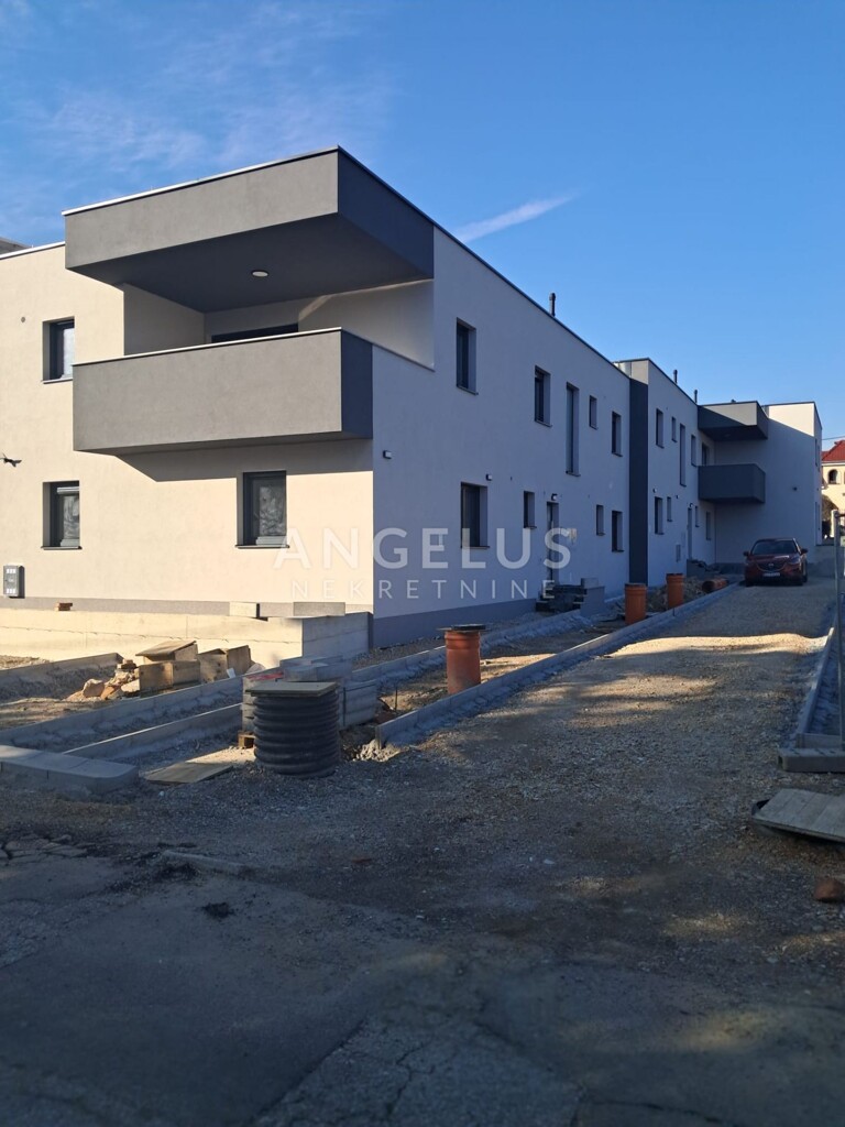 Image 6208471 - 3