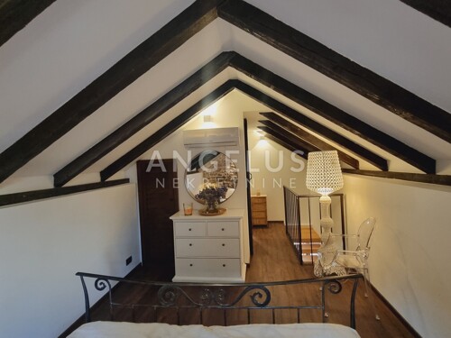 Thumbnail 6208684 - 3