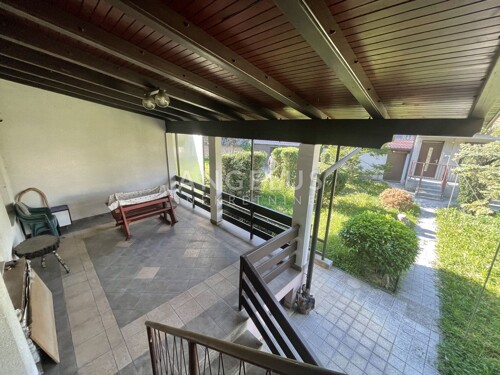 Zagreb, Maksimir - Željeznička kolonija, kuća s vrtom