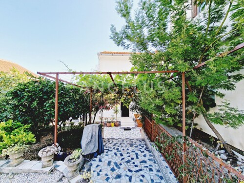 Orebić, apartmanska kuća s fantastičnim pogledom na Korčulu