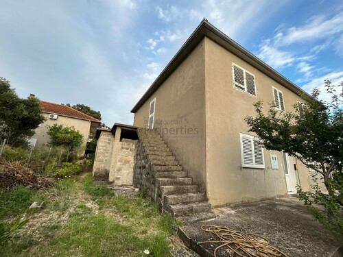 Thumbnail 6210163 - 5