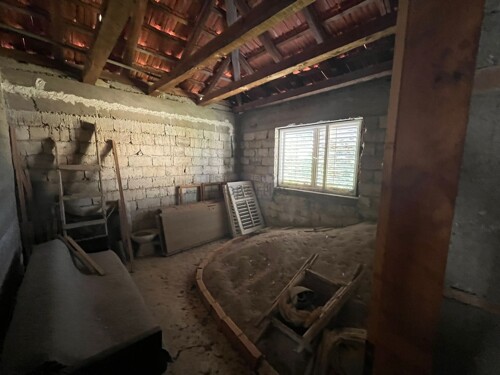 Thumbnail 6210163 - 13