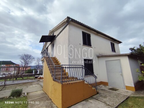 KRK, PINEZIĆI, samostojeća kuća sa 4 apartmana