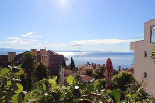 Opatija - autohtona kuća s pogledom na more