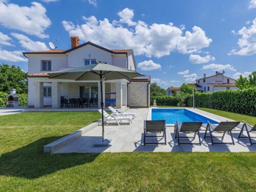 Kuća za odmor s bazenom u okolici Poreča, Istra