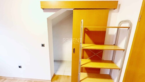 Thumbnail 6210444 - 8
