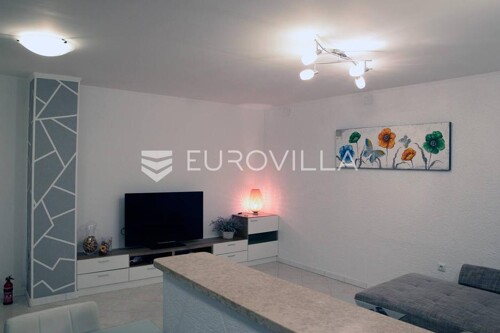 Thumbnail 6211228 - 24