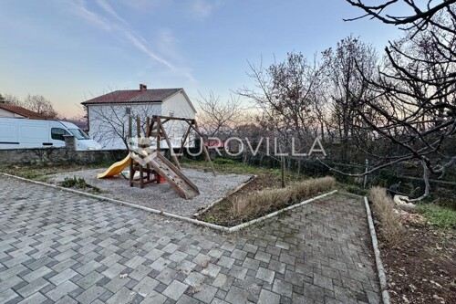 Thumbnail 6211228 - 33