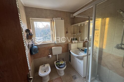 Thumbnail 6211228 - 18