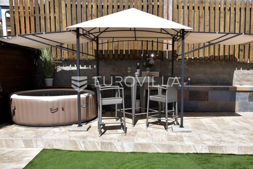 Thumbnail 6211228 - 27