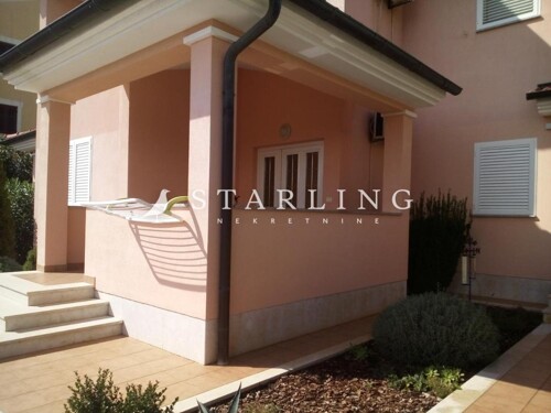 PRODAJA, KUĆA, PREMANTURA, PET STAMBENIH JEDINICA, 400 M2