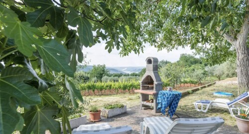 Kamena kuća u nizu s pogledom na more, Rakalj, Istra