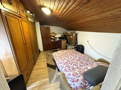 Thumbnail 6211472 - 3