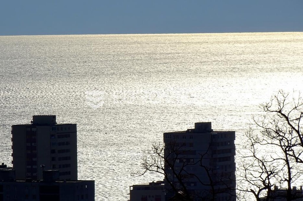 Image 6211822 - 9