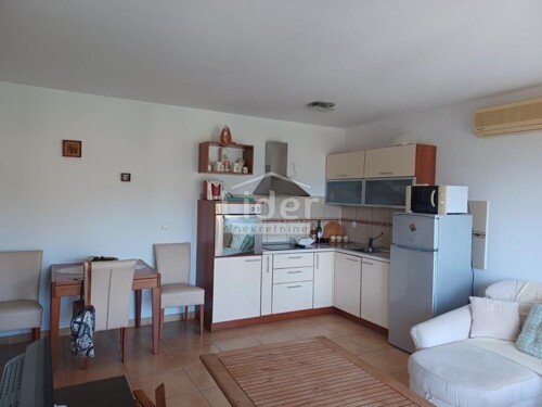 Thumbnail 6211832 - 2